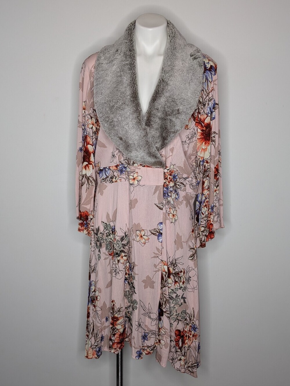 Gimmicks Pink Floral Grey Faux Fur Collar Open Back Dress L